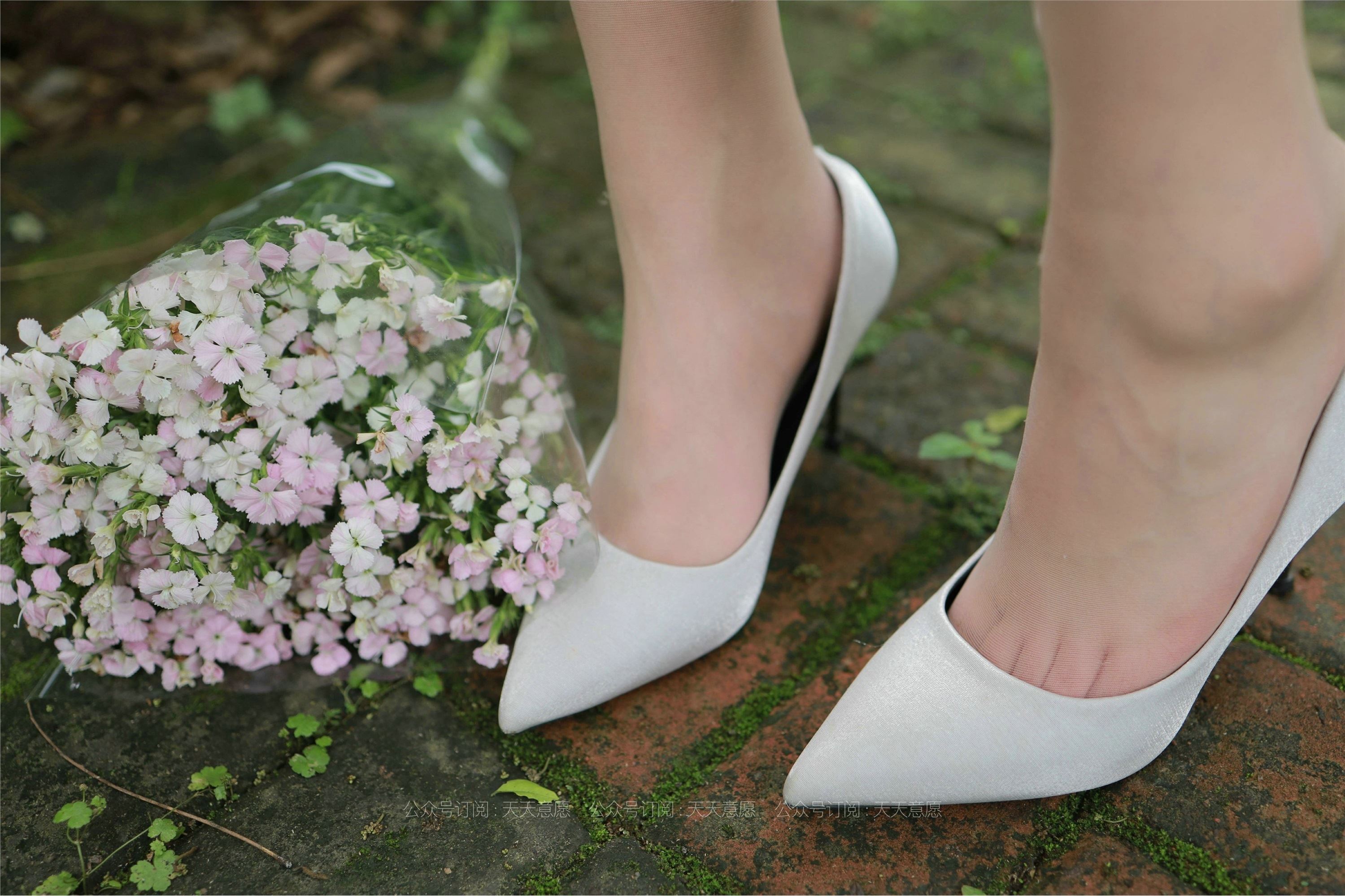 IESS异思趣向  2021.08.22 丝享家897：紫薇《卖花的小女孩》